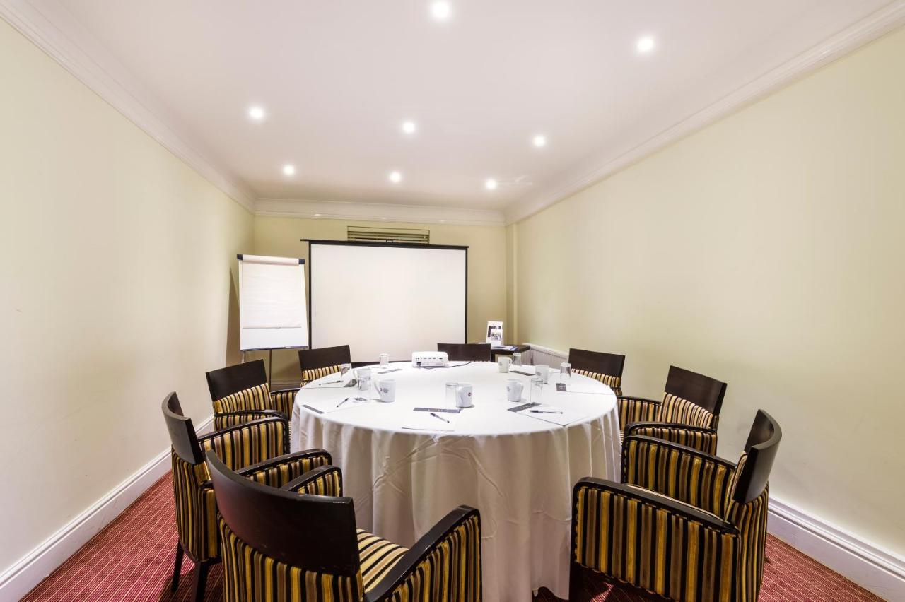 Ramada By Wyndham Cheltenham Golden Valley Exterior photo