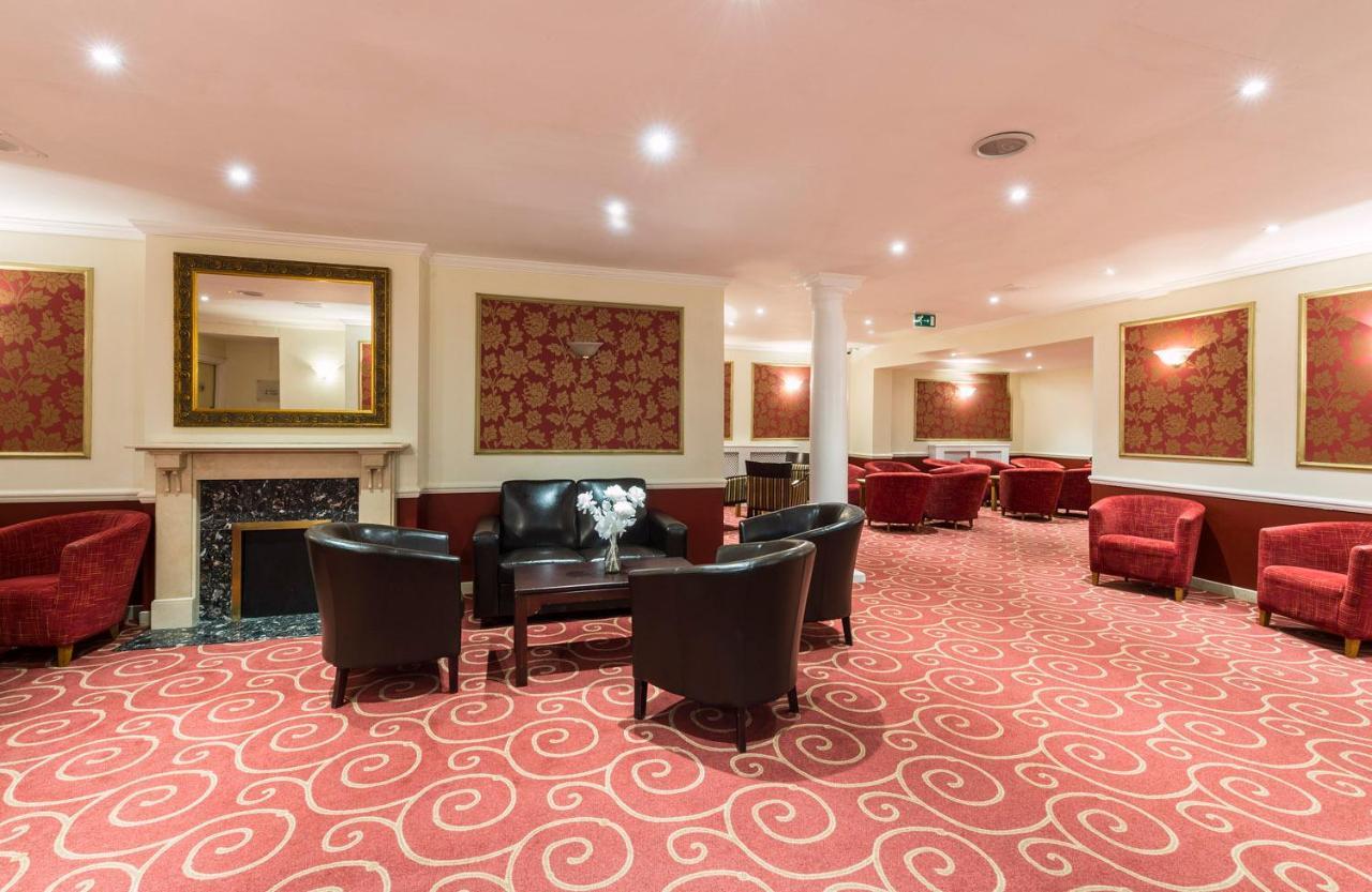 Ramada By Wyndham Cheltenham Golden Valley Exterior photo
