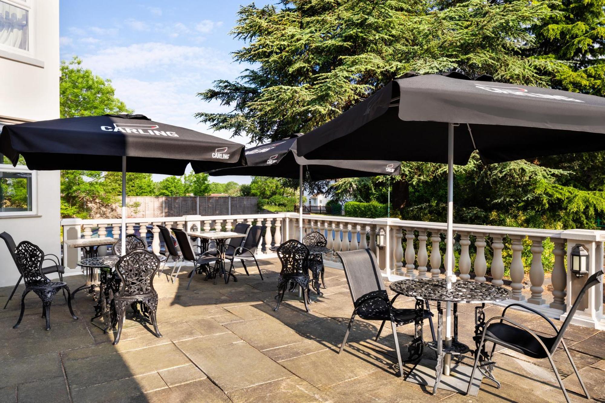 Ramada By Wyndham Cheltenham Golden Valley Exterior photo